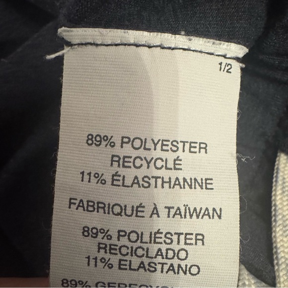 Vuori Women’s DreamKnit Performance Tapered Drawstring Black VW303 Jogger Medium - Picture 8 of 9